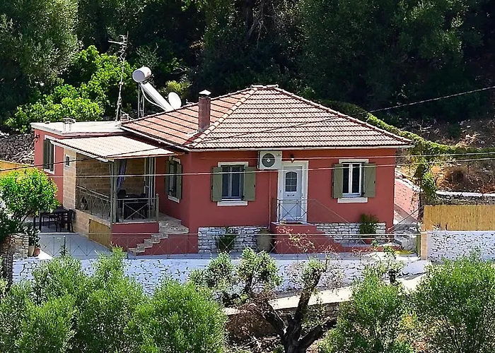 Theodora Tatil Evi *