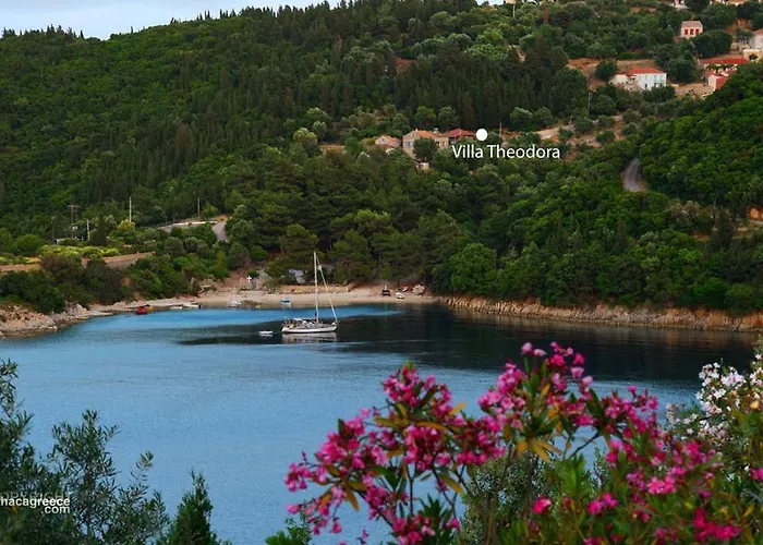 Theodora Tatil Evi *
